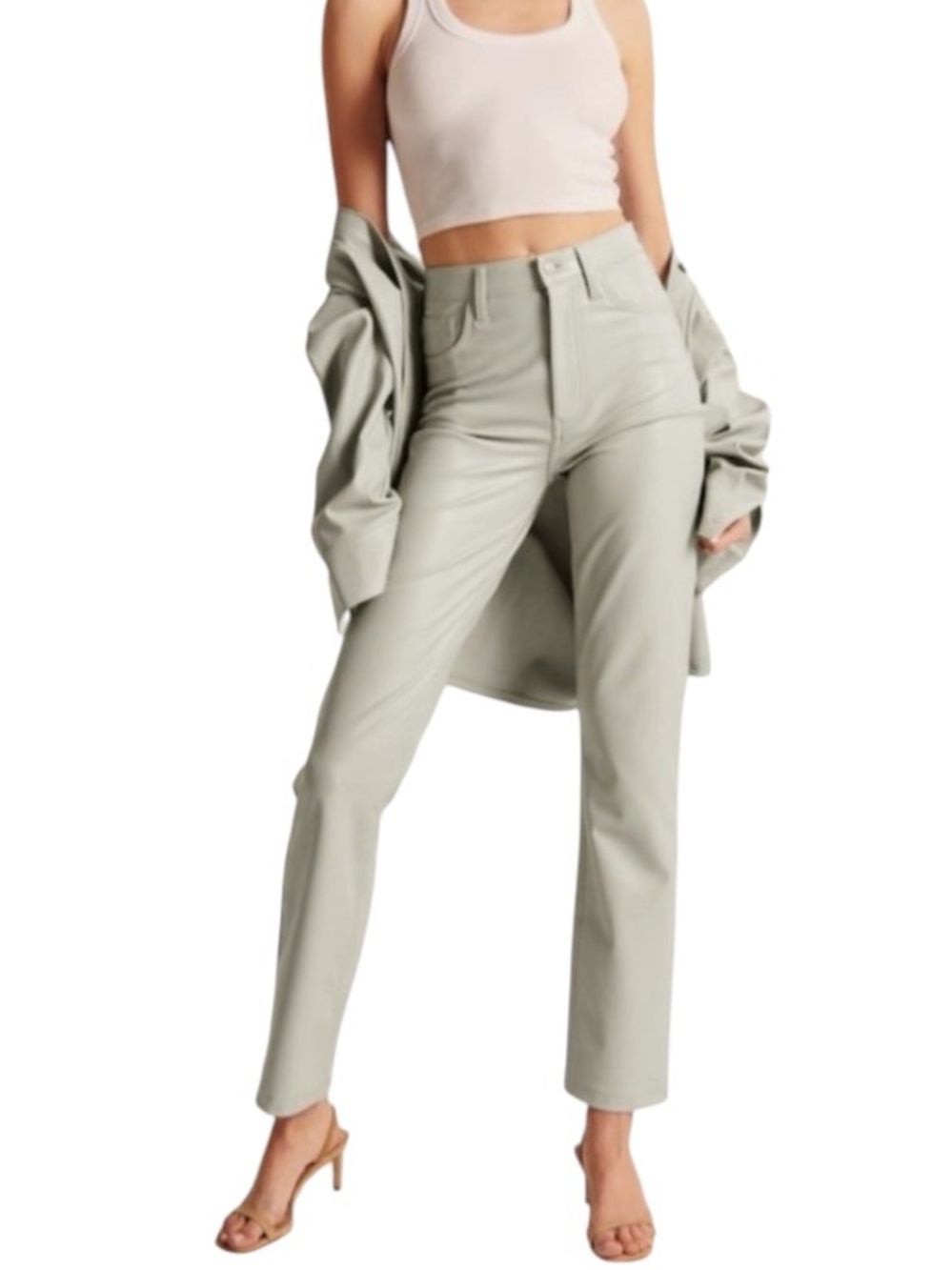 Abercrombie & Fitch NWT 90s Straight-Leg High-Rise Pants Curve Love Sz 31 Short